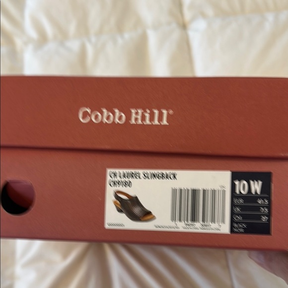 Women’s Black Perforated Sandals - Picture 4 of 4